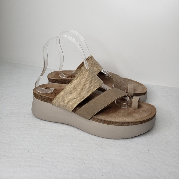 Munro Womens Aries 2 Platform Beige Stretch Straps Slip On Sandels Sz 9M